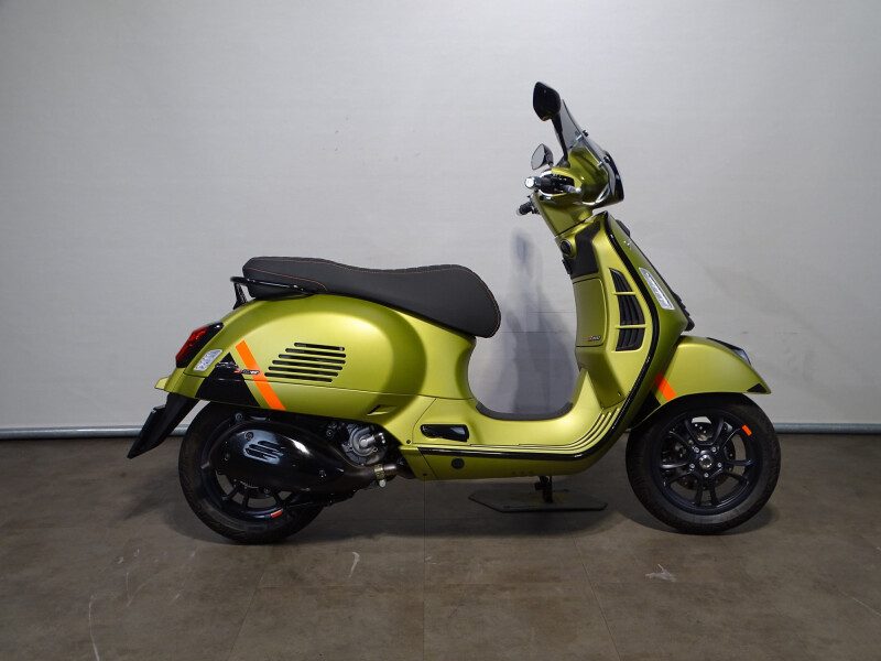 Vespa GTS 300 SUPER HPE