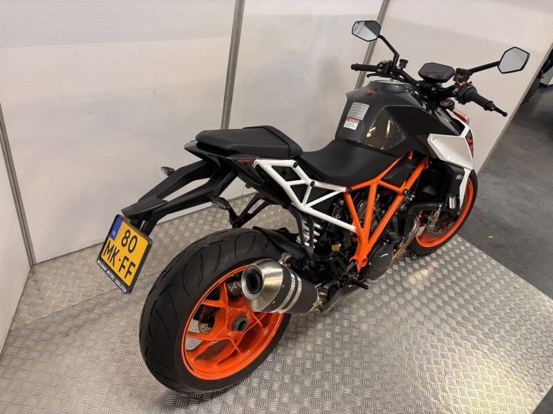 KTM 1290 Super Duke R