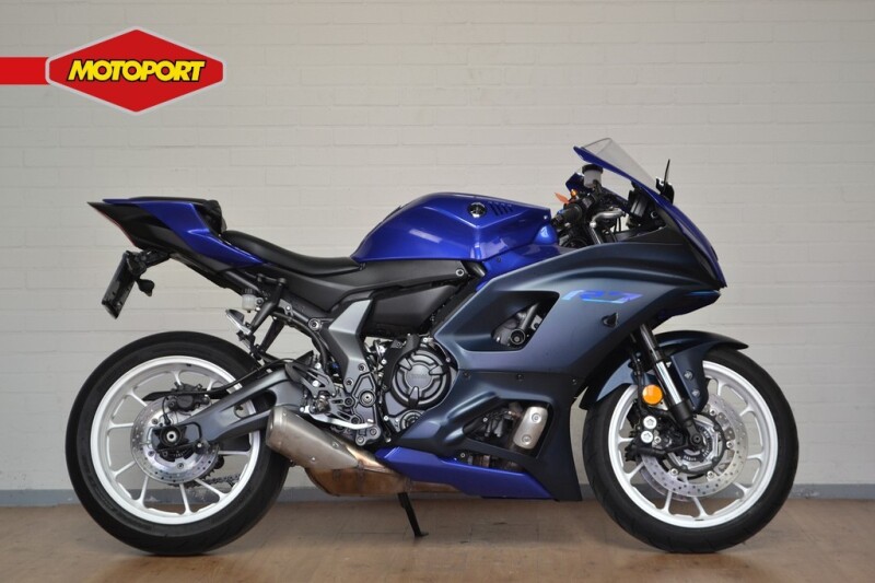 Yamaha YZF R7