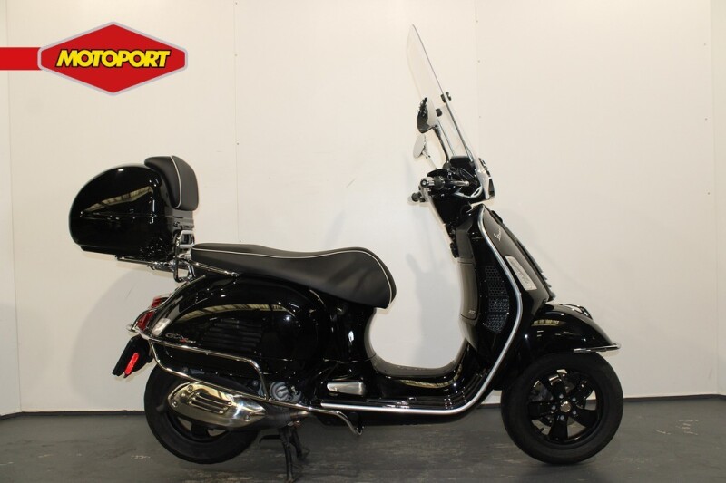 Vespa GTS 300