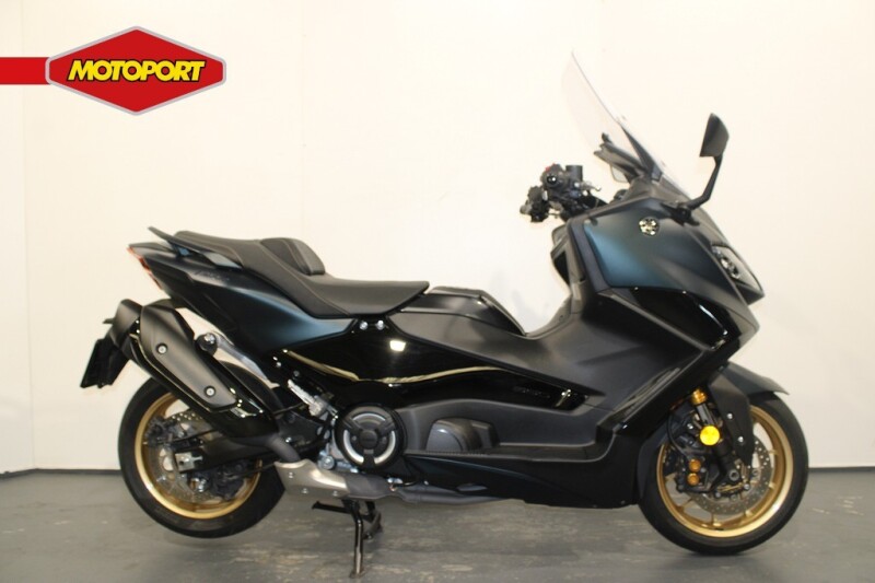Yamaha TMAX TECH MAX 560