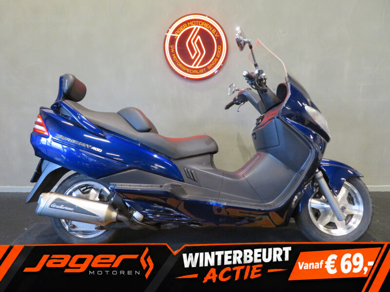 SUZUKI BURGMAN 400 FRAAIE SCOOTER!