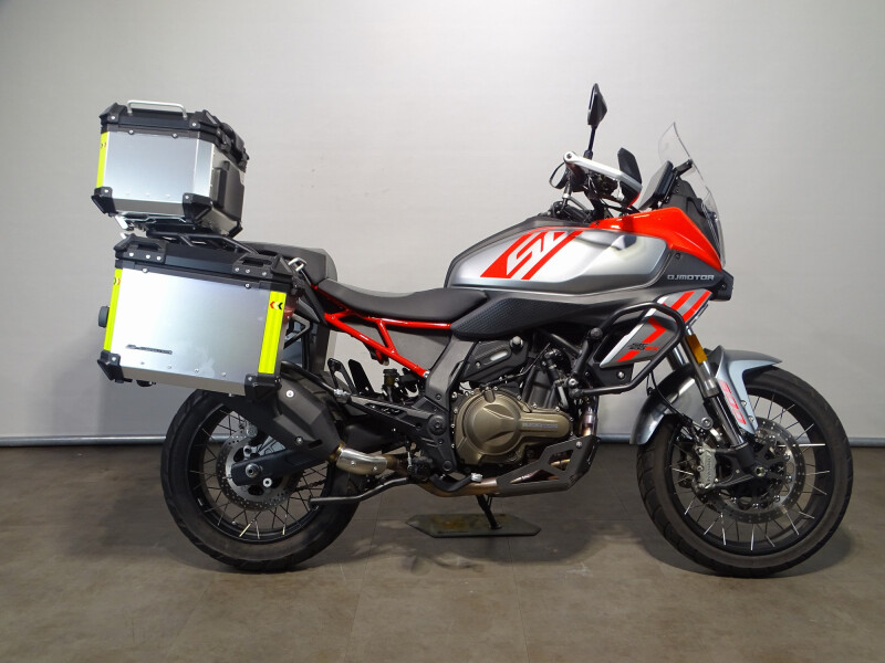 Qjmotor SRT 600 SX TOURING