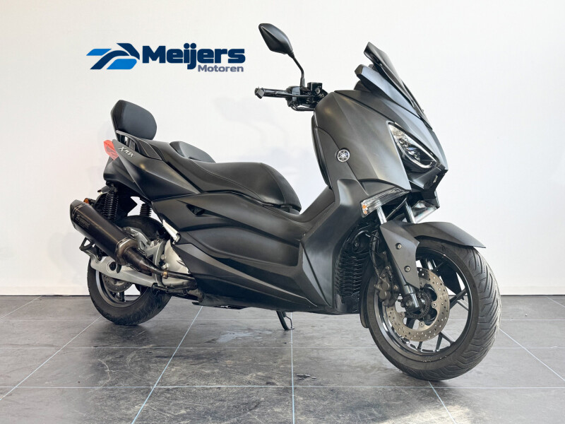 Yamaha X-MAX 125