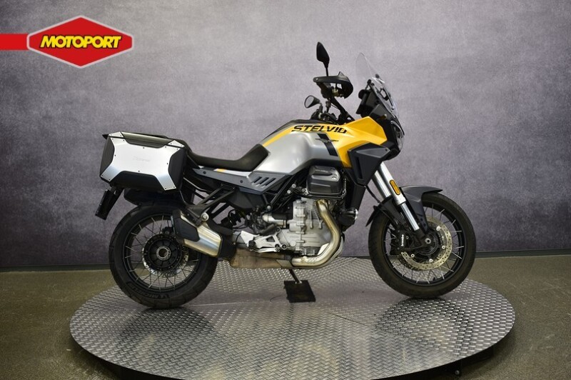 Moto Guzzi STELVIO