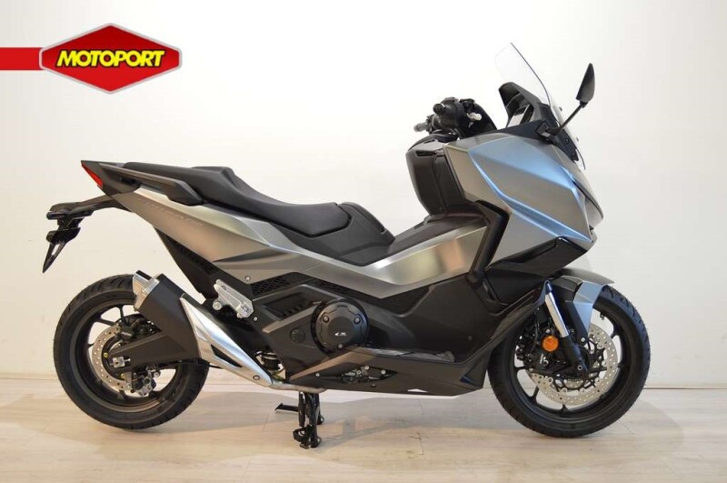 Honda NSS 750 FORZA