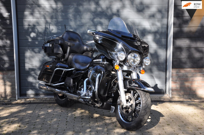 Harley Davidson FLHTK Electra Glide Ultra Limited 103 ABS 5HD, eerste eigenaar!