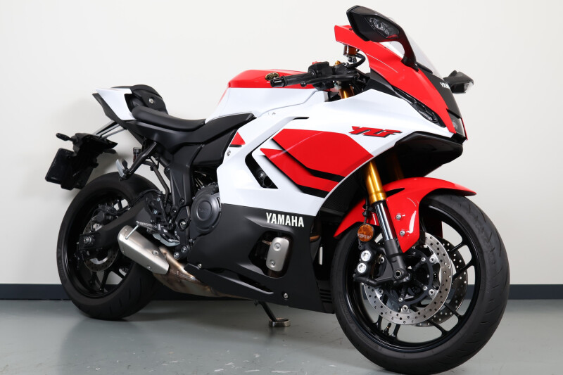 Yamaha R7 70th Anniversary