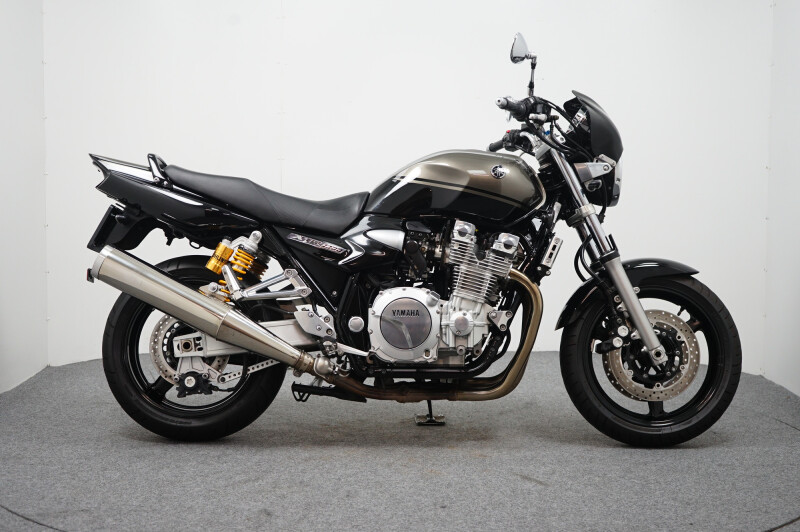 Yamaha XJR 1300