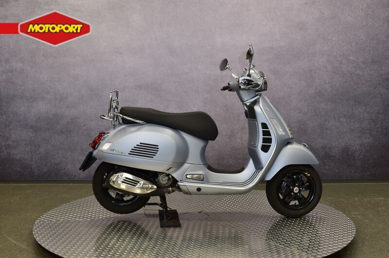 Vespa GTS 300 HPE SUPER TECH