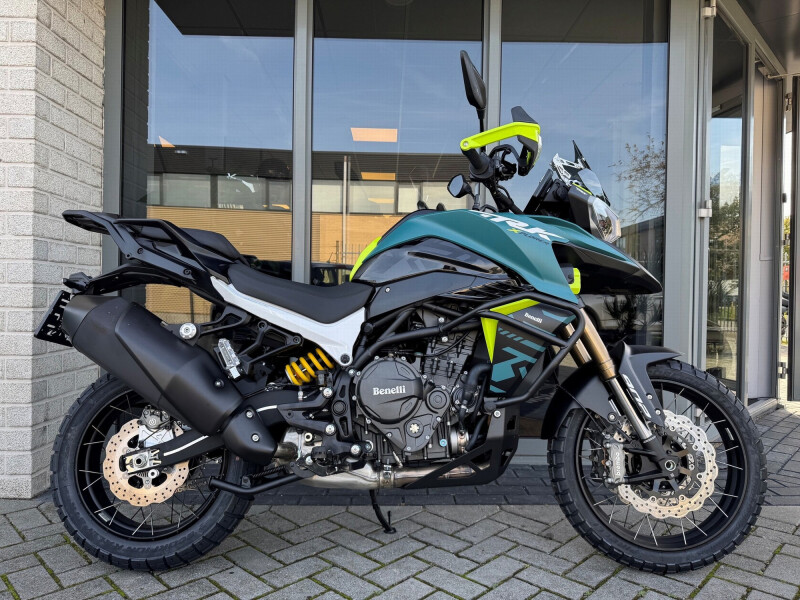 Benelli Xplorer 902