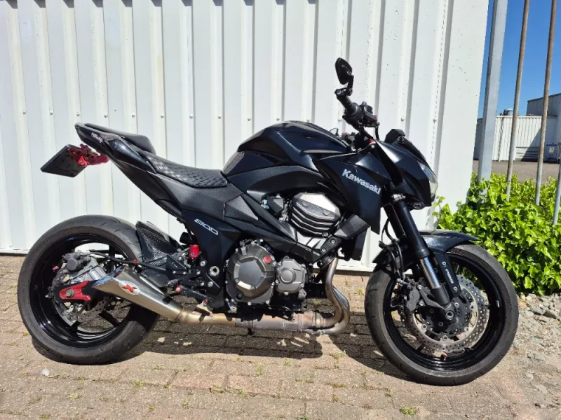 Kawasaki Z800, stoere naked bike met veel extra's