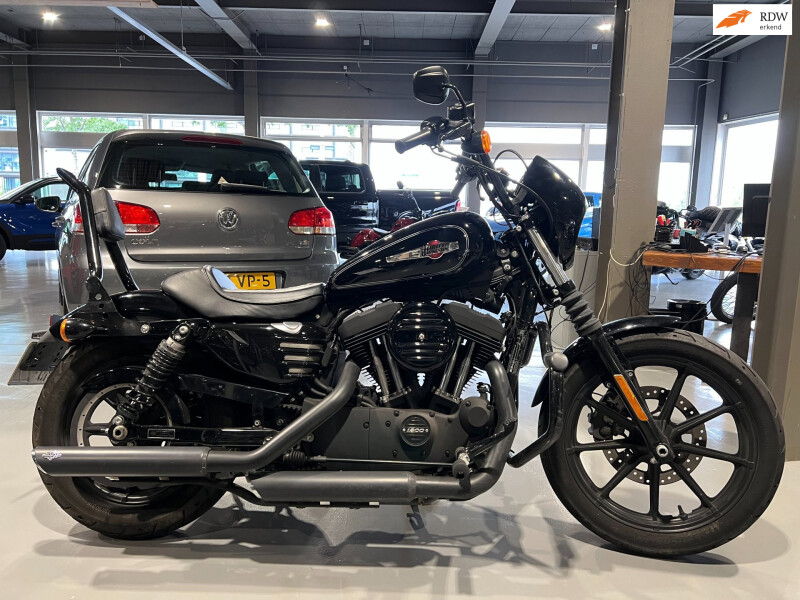 Harley Davidson Chopper XL 1200NS Iron