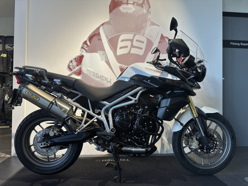 Triumph TIGER 800