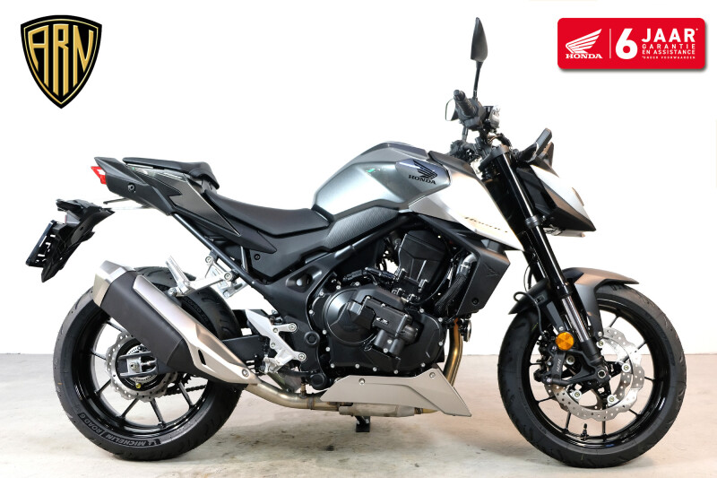Honda CB 750 Hornet E-Clutch