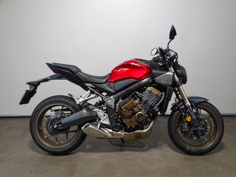 Honda CB 650 R E-CLUTCH