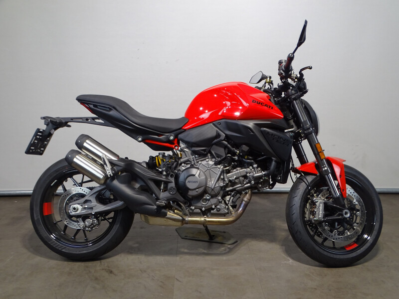 Ducati MONSTER V2