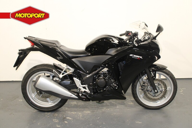 Honda CBR 250 R ABS