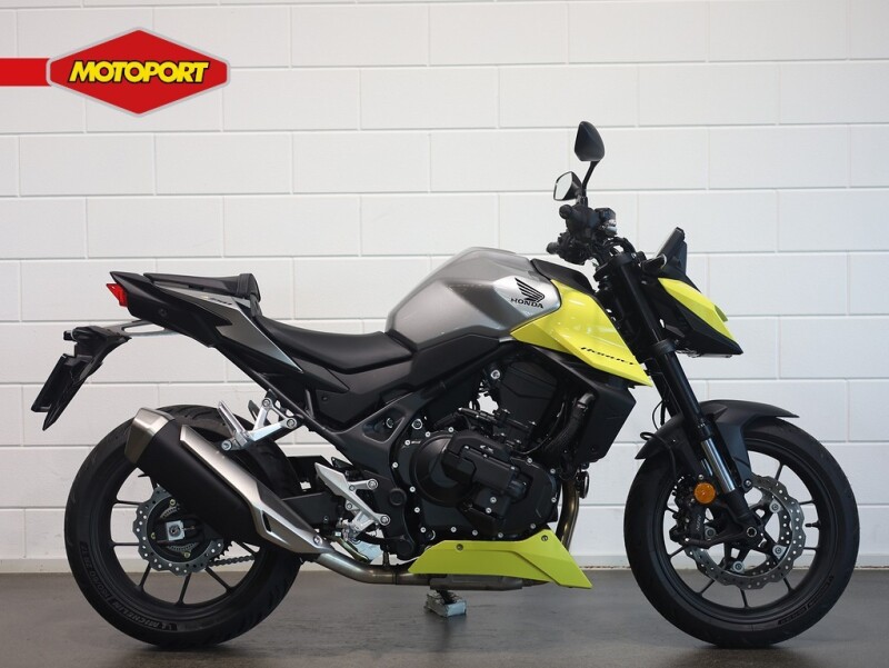 Honda CB 750 Hornet E-Clutch 35kw