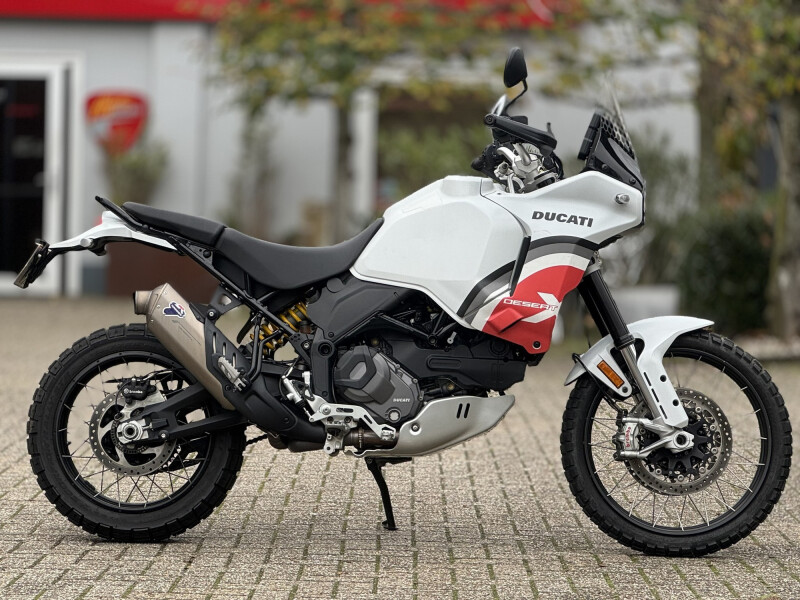 Ducati DESERTX STAR WHITE SILK