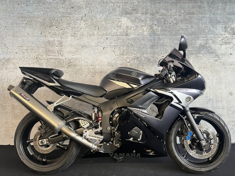 Yamaha YZF R6