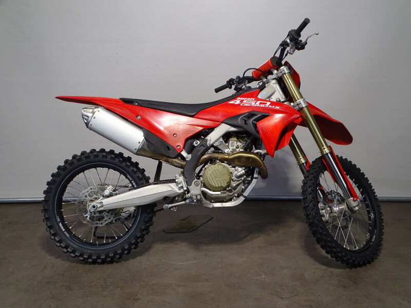 Ducati DESMO 450 MX