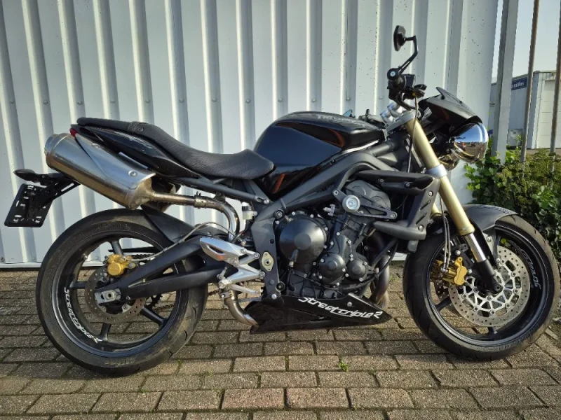 Triumph Street Triple 675 uit 2010, stoere naked bike
