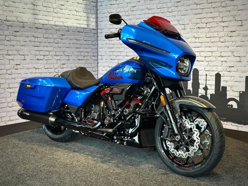 Harley-Davidson FLHXSTSE CVO STREET GLIDE ST CVO Color
