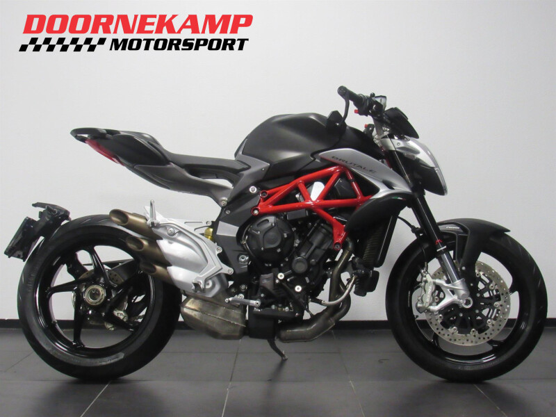 MV Agusta BRUTALE 800