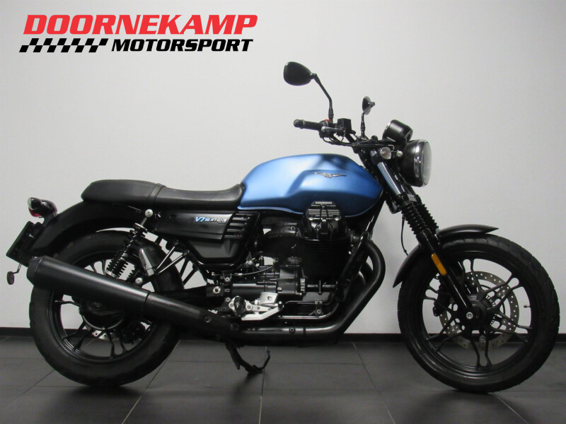 Moto Guzzi V7 III Stone