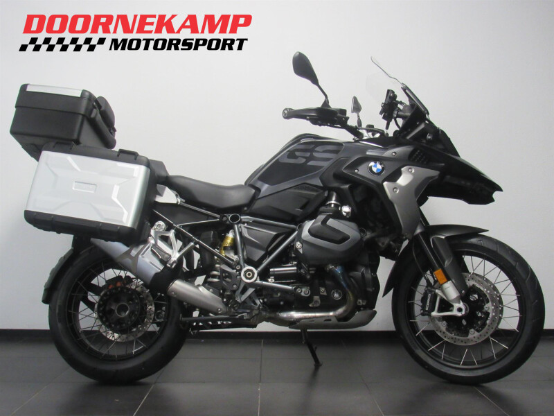 BMW R 1250 GS TRIPLE BLACK