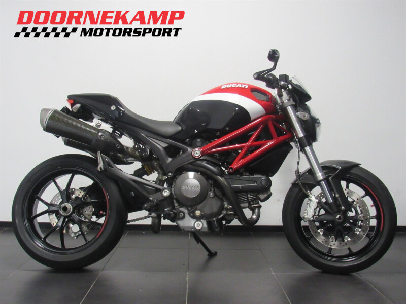 Ducati MONSTER 796 ABS