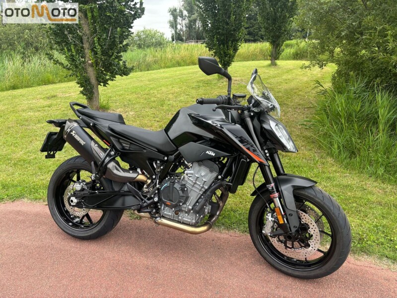 KTM 890 DUKE  - 2022