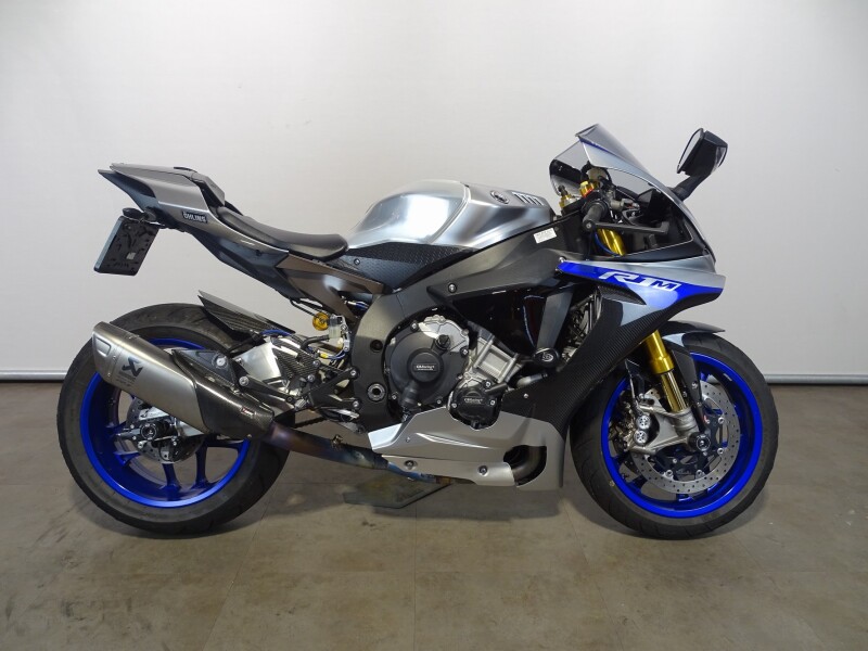 Yamaha YZF-R1M