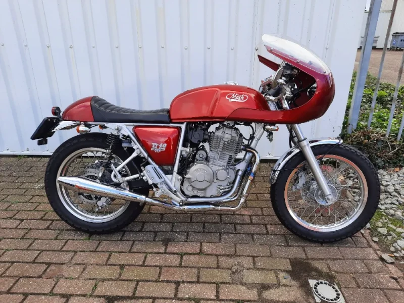 Mash TT40 uit 2020,nagenoeg nieuwe klassieker met abs