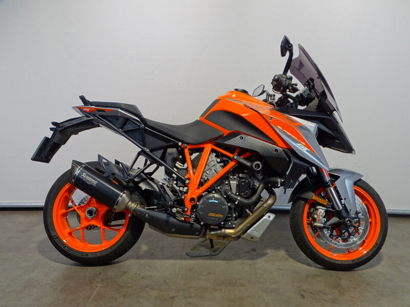 KTM 1290 SUPER DUKE GT