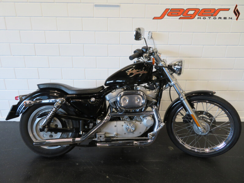 HARLEY DAVIDSON XL 883 SPORTSTER STOERE MACHINE!