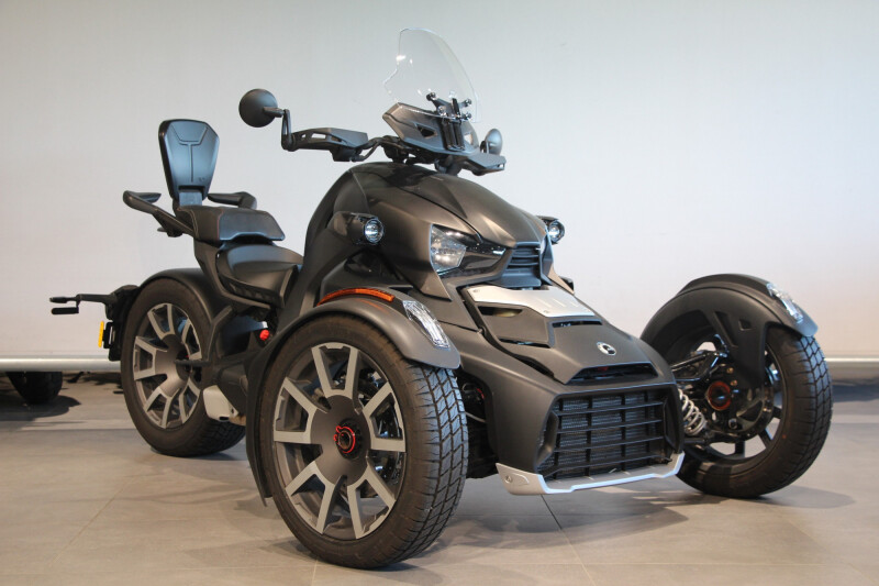 Can-Am RYKER 900 RALLY