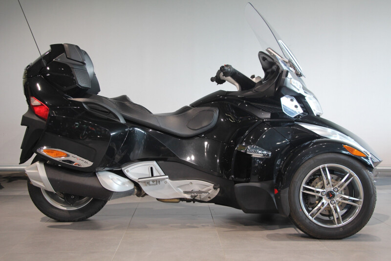 Can-Am SPYDER RT-S SE5