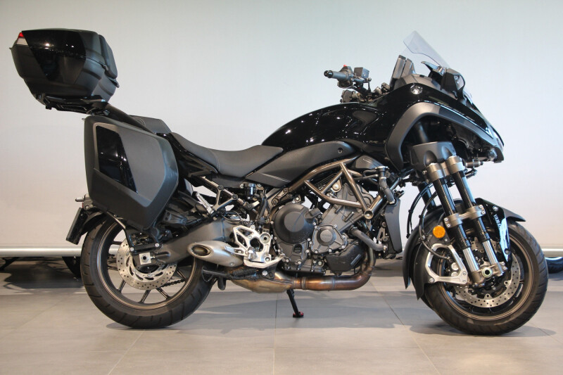 Yamaha Niken gt