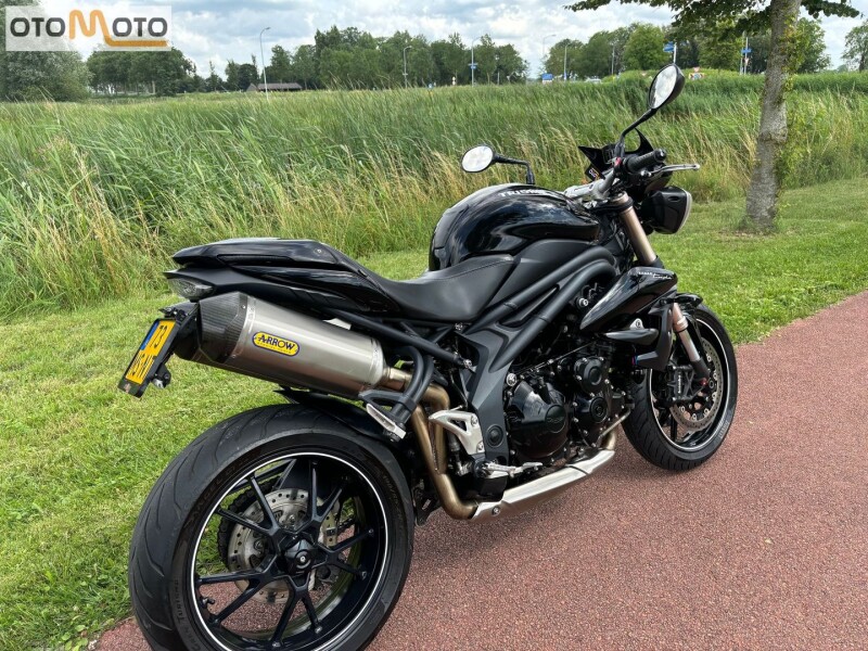 TRIUMPH SPEED TRIPLE   1050 94 EDITION - 2016