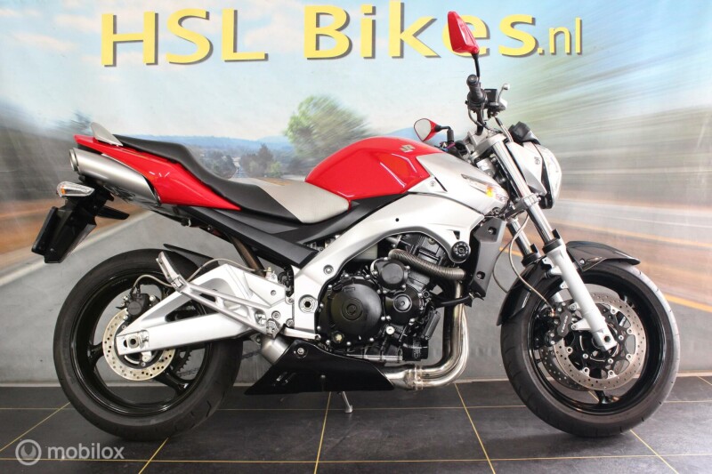 Suzuki GSR 600