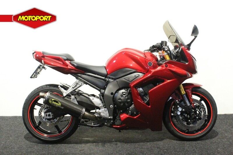Yamaha FZ 1 S FAZER