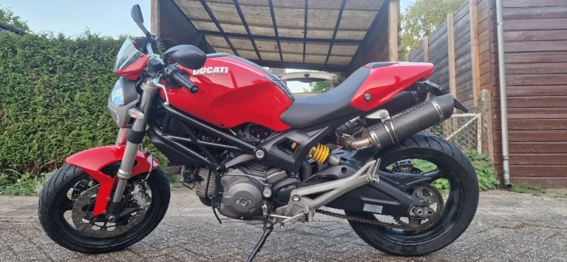 Ducati Monster Plus – 2014 – 19.000 km – ABS