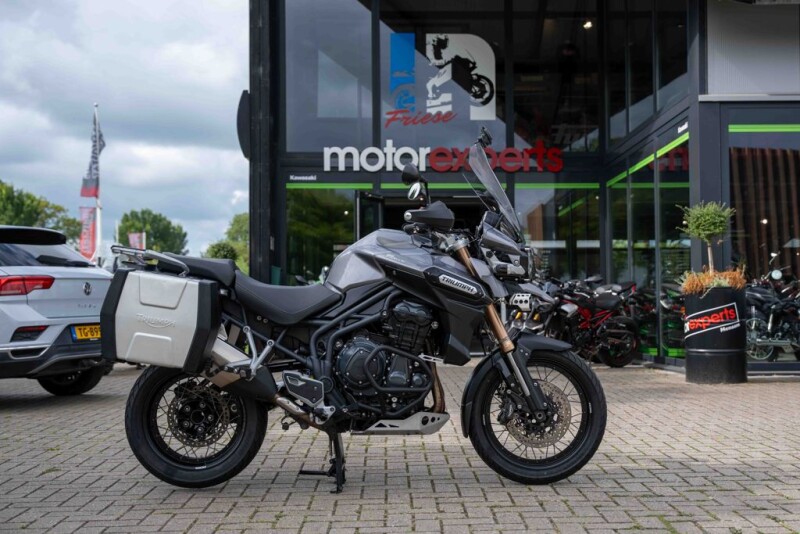 TRIUMPH TIGER EXPLORER 1215