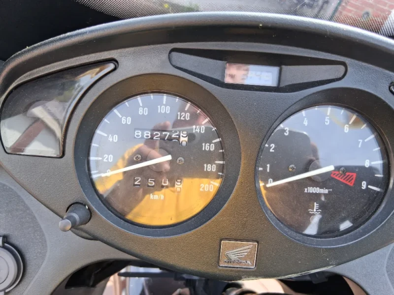Honda deauville 650