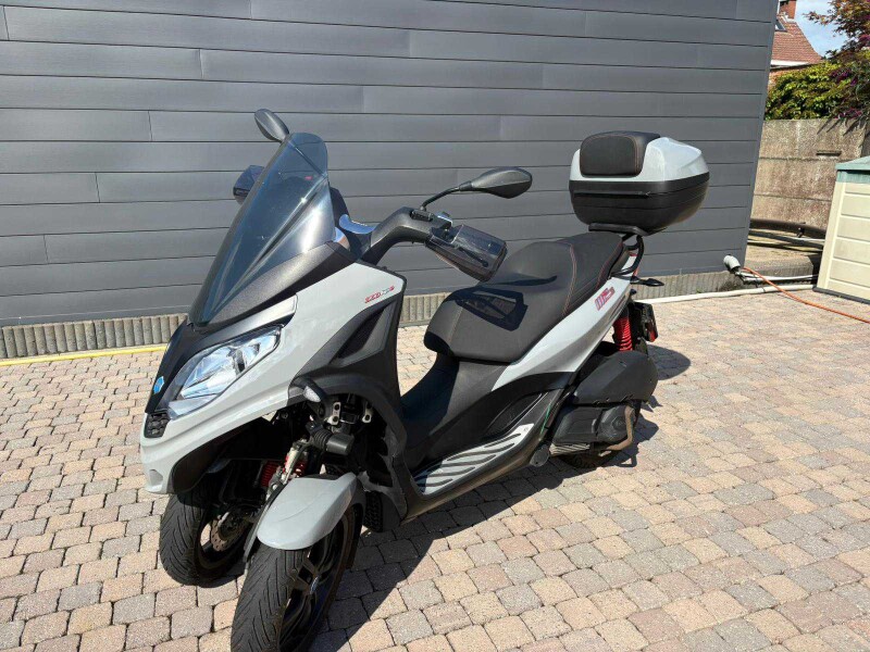 2022 Piaggio MP3 gekeurd