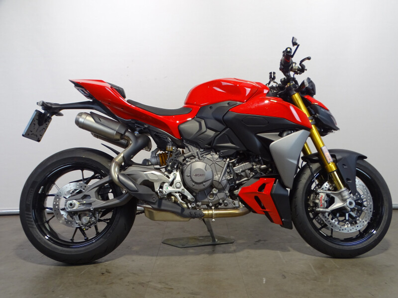 Ducati STREETFIGHTER V2 S