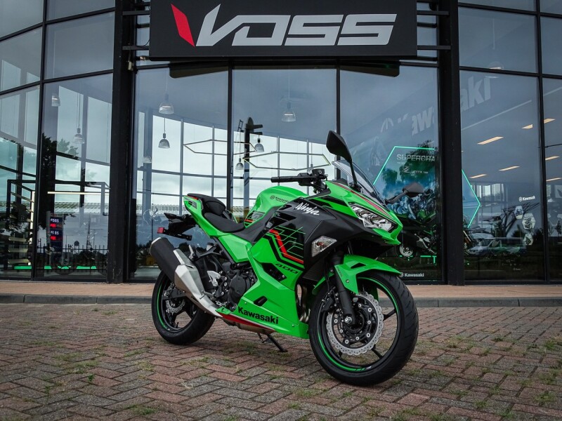Kawasaki NINJA 400 KRT EDITION