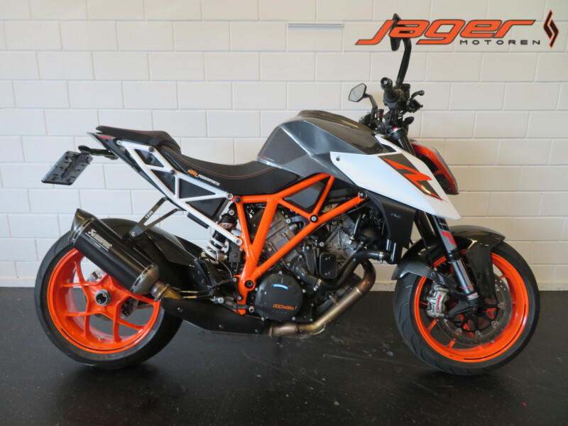 KTM KTM 1290 SUPER DUKE  1290R AKRA!